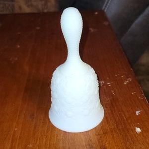 Fenton uranium Glass Bell